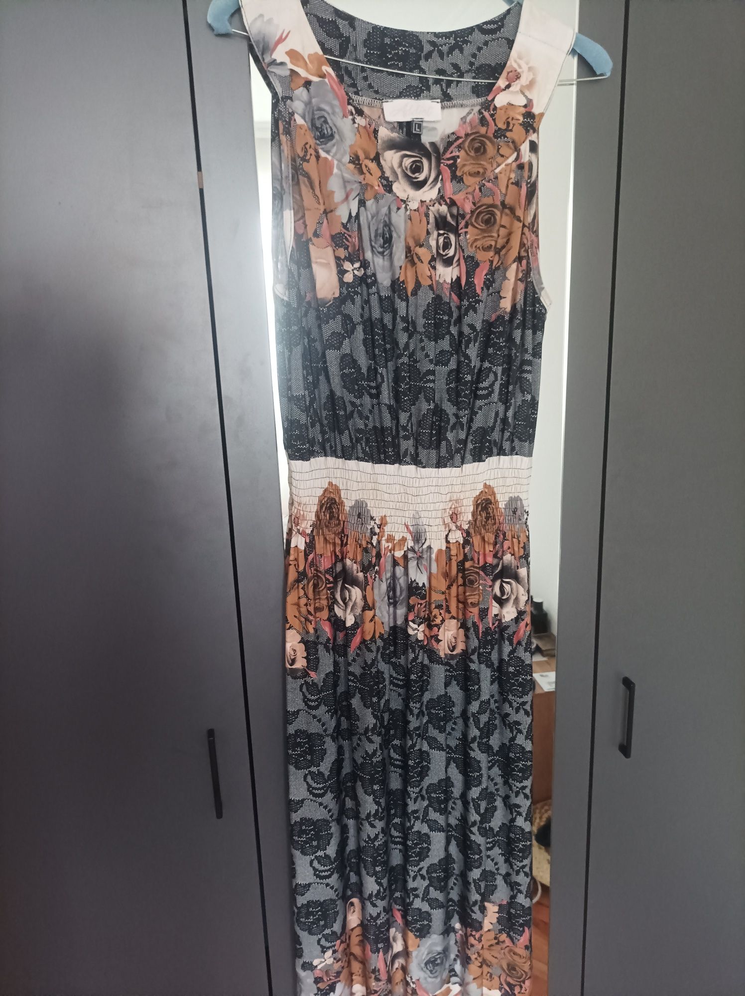 Addict Boutique Дълга шарена рокля