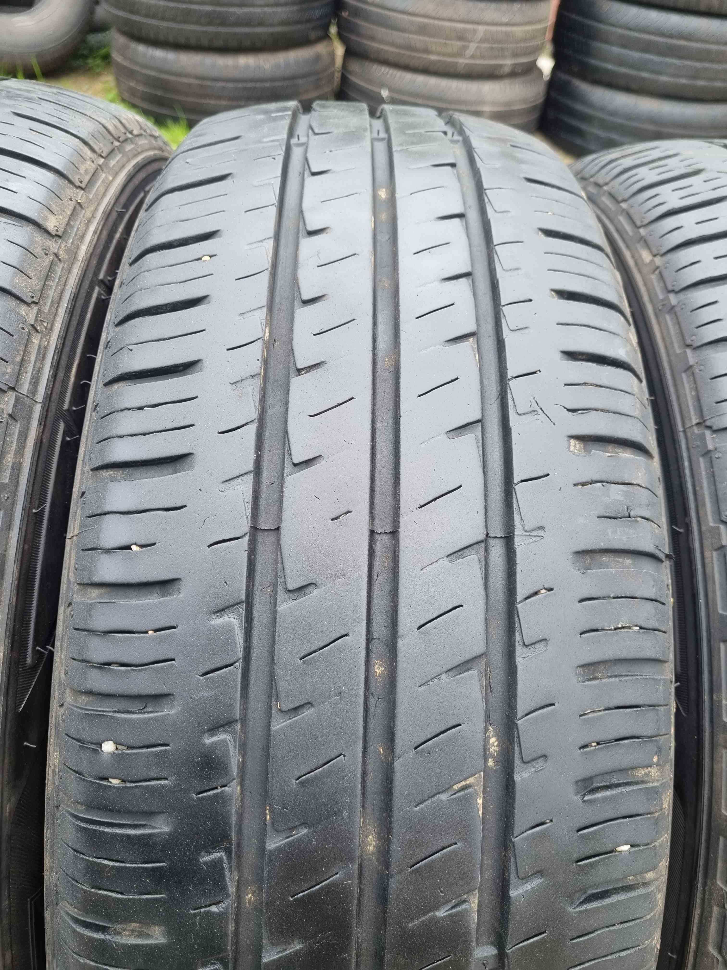 SET 2 Anvelope Vara 215/65 R16C HANKOOK Vantra LT 109/107T