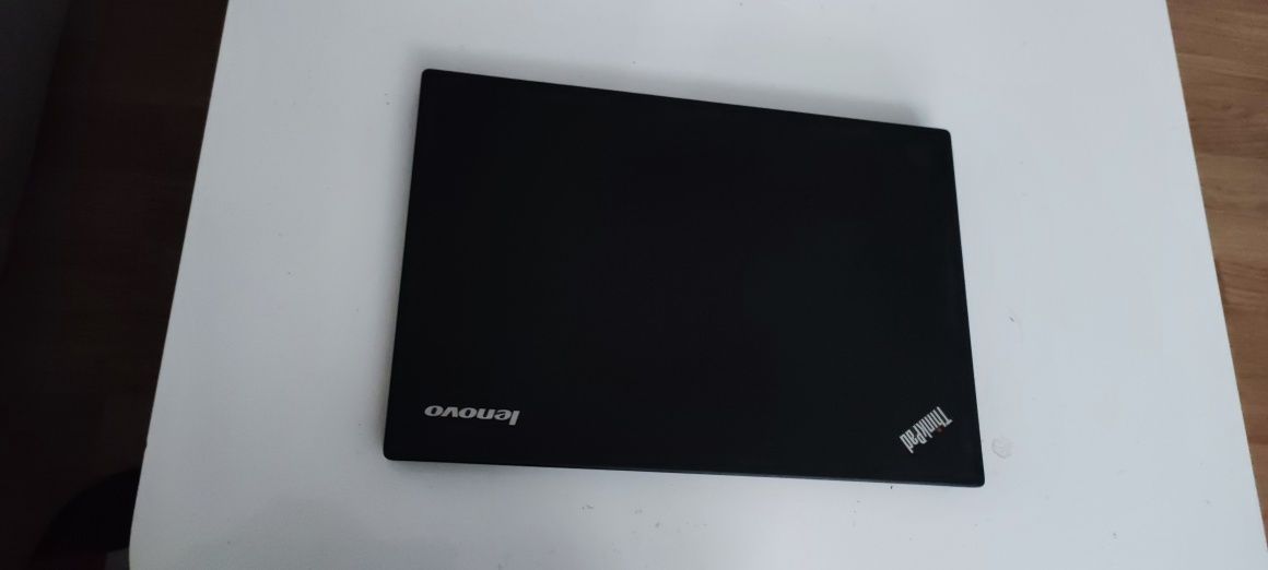Lenovo x250 thinkpad