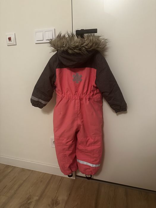 Розов непромокаем космонавт за момиче