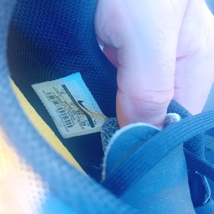 Vând Ghiete de Fotbal Nike Tempo