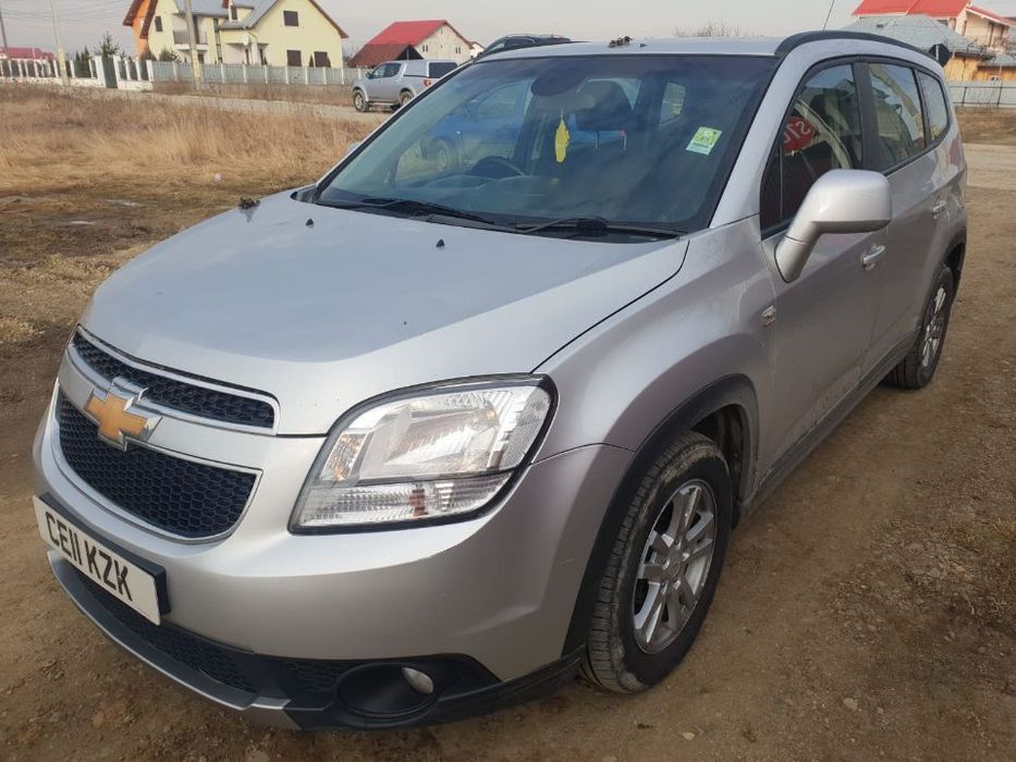 dezmembrez Chevrolet Orlando 2011 motor 2.0d 96kw 131cp LNP 7 locuri scaune jante r17 usa portiera bara fata spate stanga dreapta piese dezmembrari aripa fuzeta