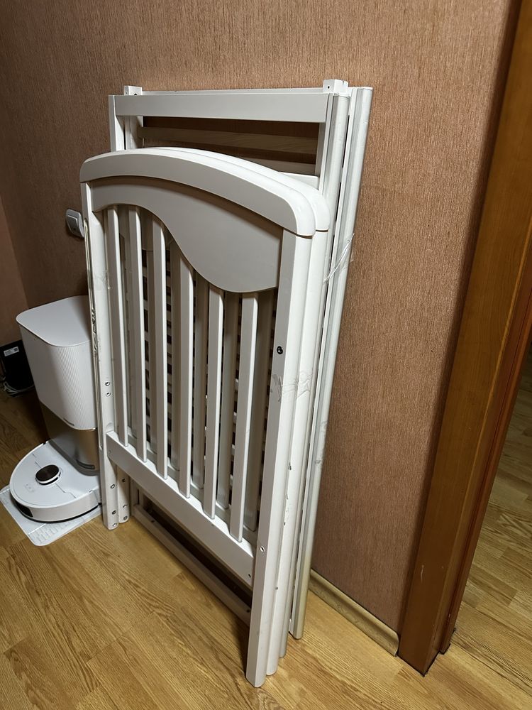 Отлам манеж без матраса