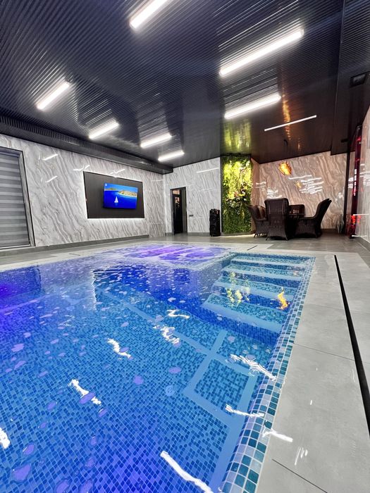 Srochno!!! Jomboy markazida Yangi qurilgan 5 sotxlik Dacha sotiladi!