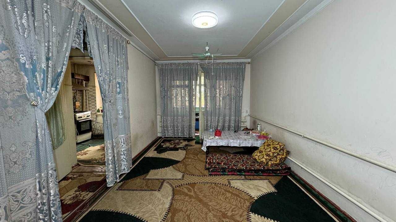 Фрунзиский Хумо клиникаси 3 хонали квартира сотилади. ID: 280606