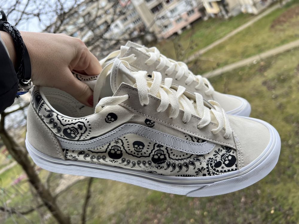 VANS bandana skulls Print Sneakers — номер 43