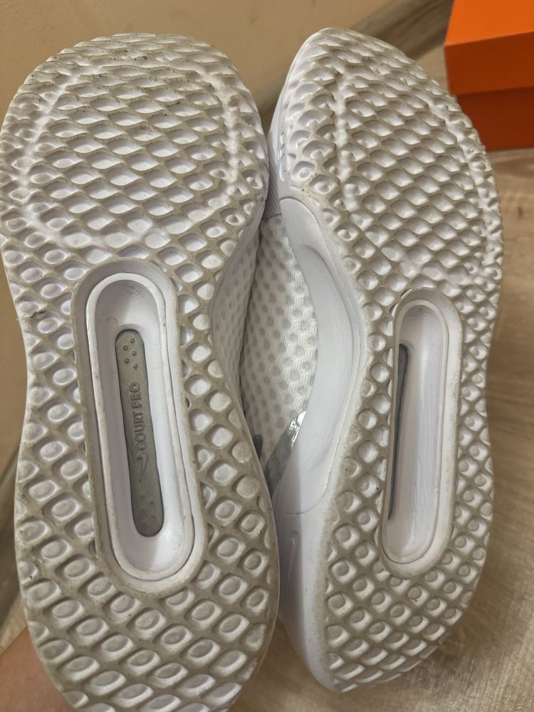 Дамски маратонки Nike