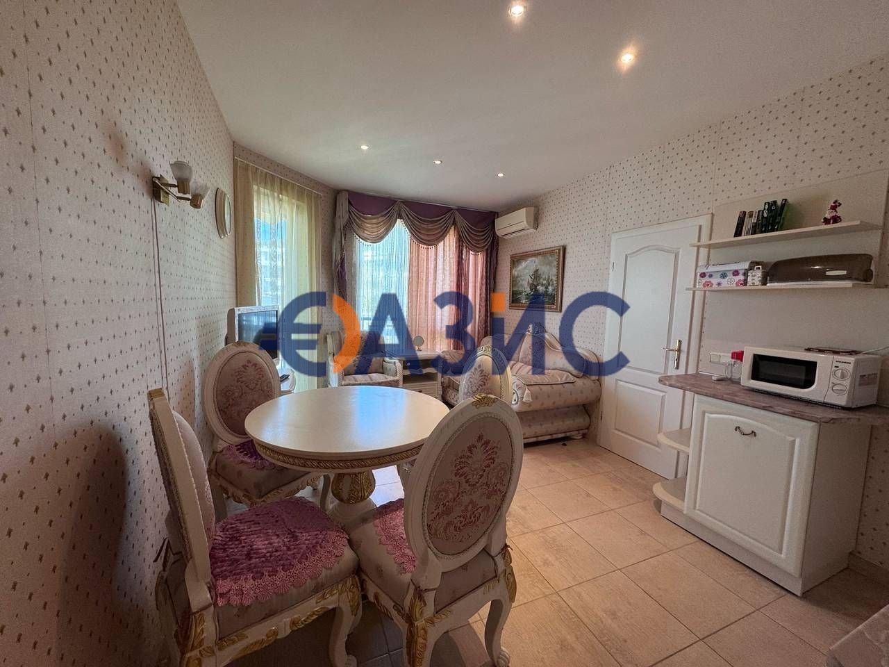 Продава се Двустаен апартамент в к.к. Елените - 52 кв.м за 1229 €/кв.м - Снимка #3