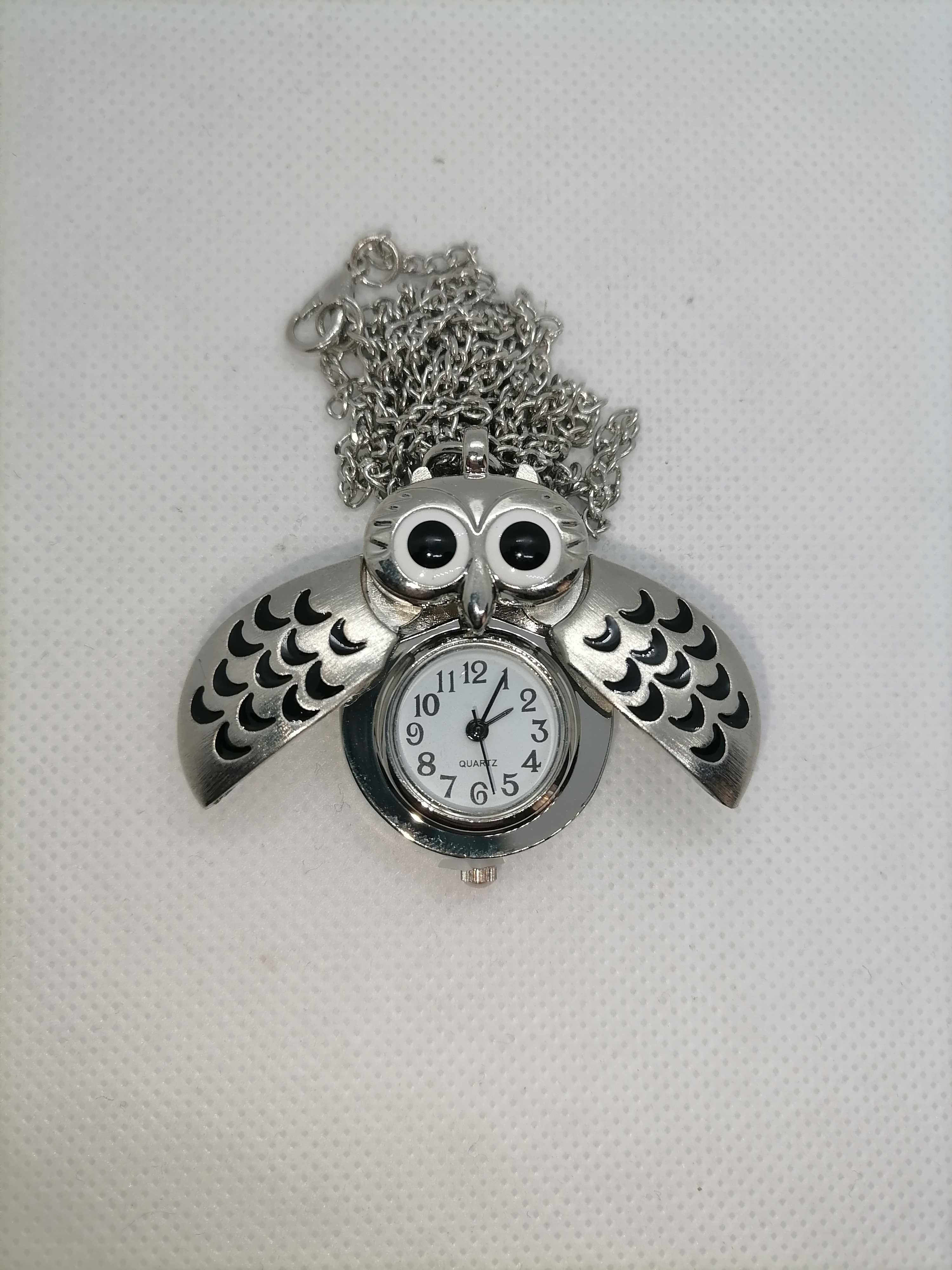 Ceas de Buzunar Bufnita Owl Breloc Argintiu Silver  + Lant