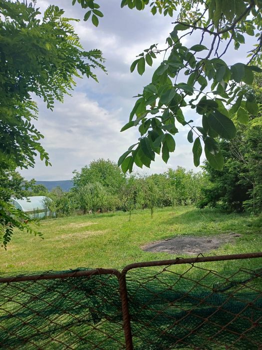 Vând 960mp teren Bascov Stejeret