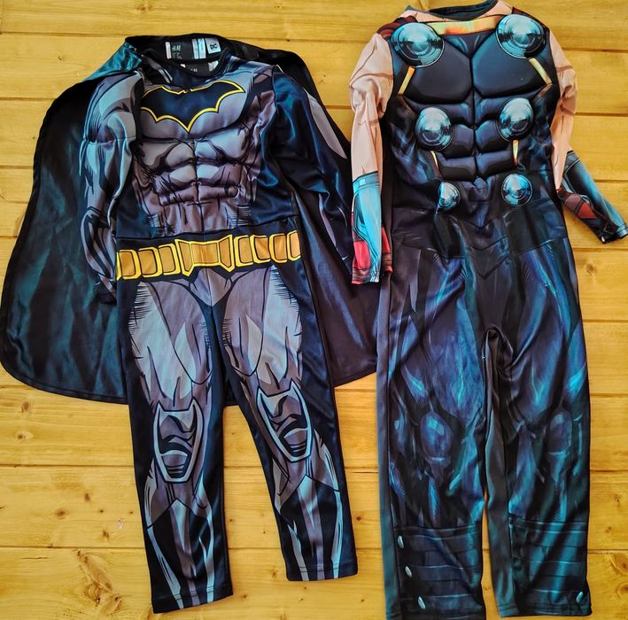 Vând costum de fantezie H&M