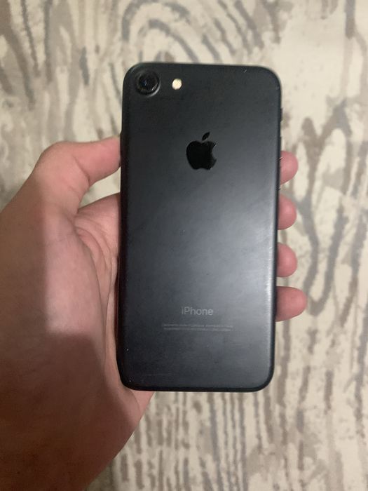 Продается iphone 7
