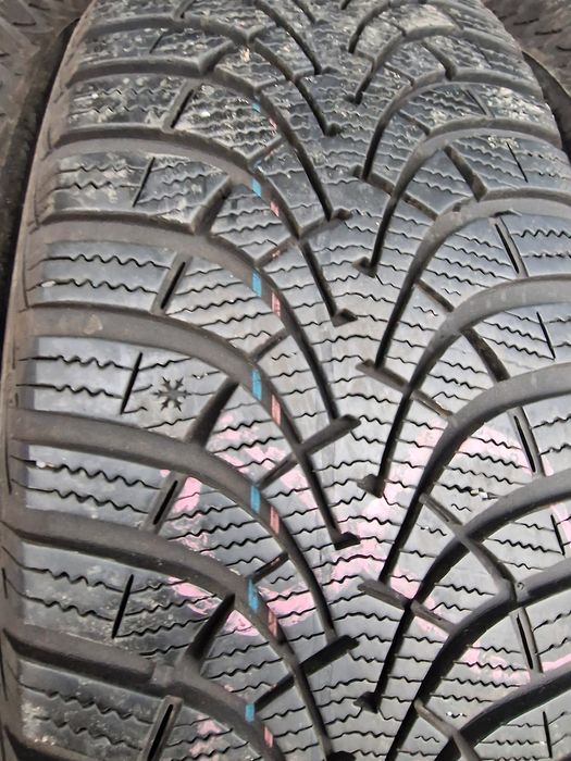 Anvelope 205/60R16 marca Goodyear, M+S,DOT 2021, 6.5 mm