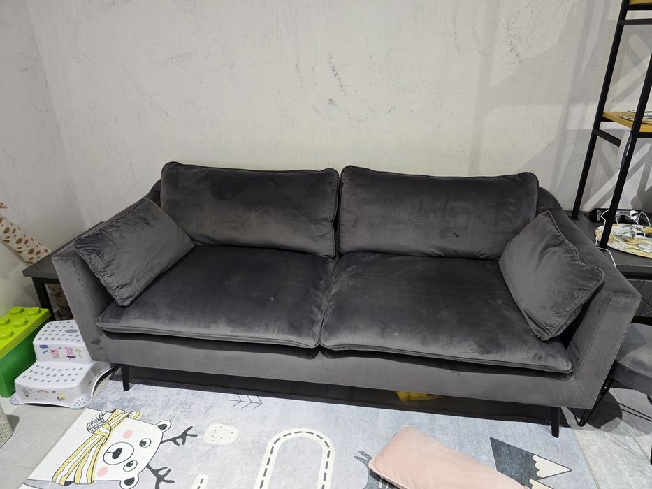 Vând canapea liniară 3 locuri Rovere Grey Velvet