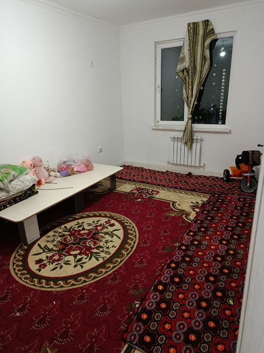 Olmos mahallada sheriklikka 16 etajkada 3 xonali uyni 2 ta xonasini ij