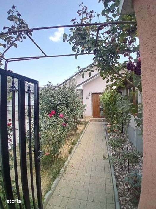 Casa  3 Camere |  Valu Lui Traian |  90 Mpc |  Anexa 38 Mpc