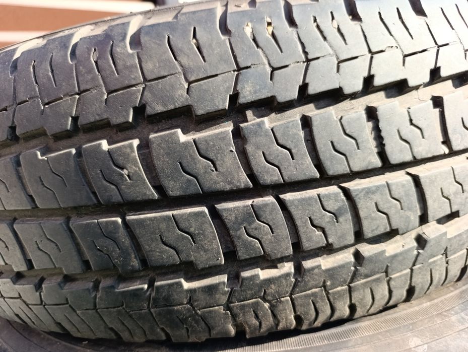 Cauciucuri  215 75 R16c