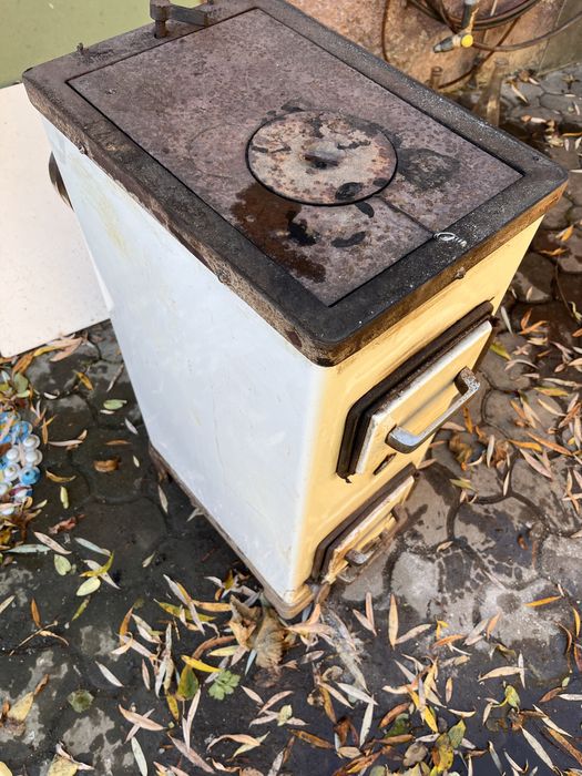 Soba pe lemne stare buna