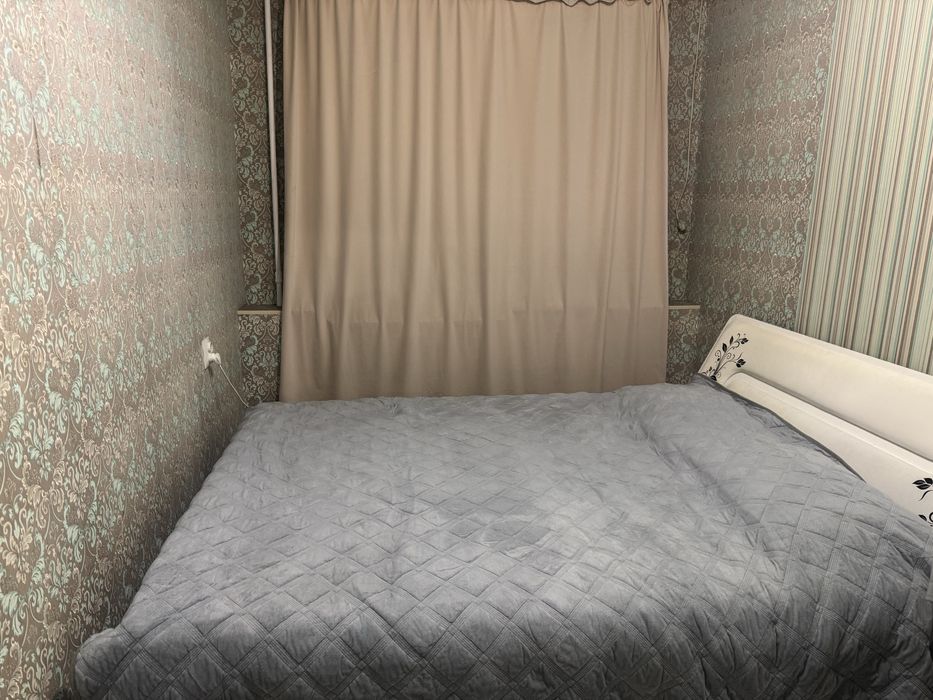 Кровать двухспальная, в хорошем качестве