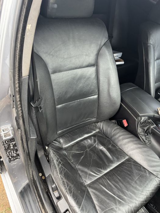 Седалки за бмв е60