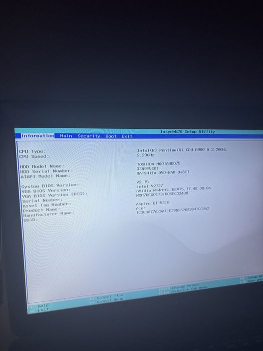 Laptop Acer Aspire E1-531G