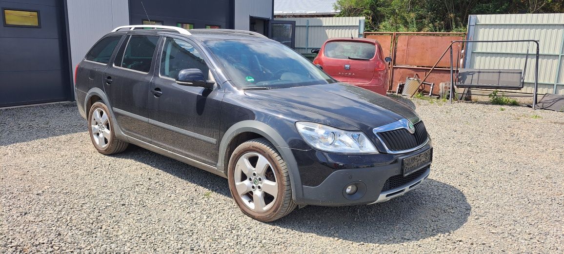 Bara fata completa Skoda Octavia Scout facelift