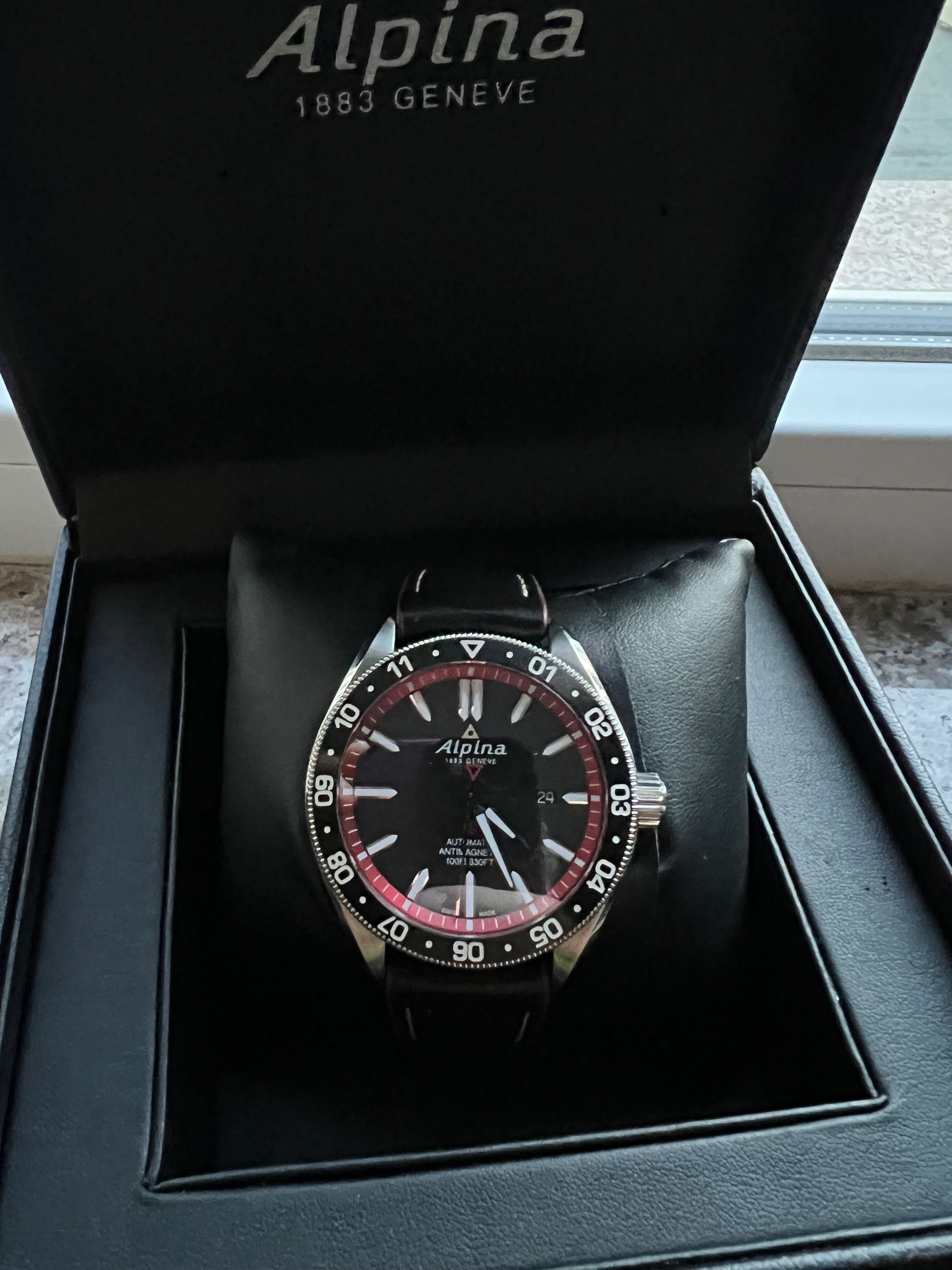 Alpina Alpiner 4 Automatic швейцарски часовник