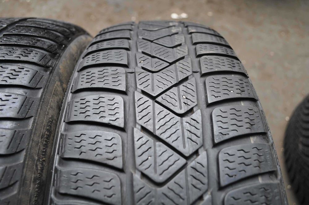 205/60 R17 PIRELLI Sottozero 3 93H