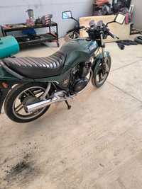 Yamaha xs 400 din 84