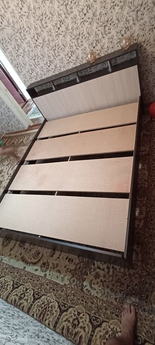 Двухместный кровать