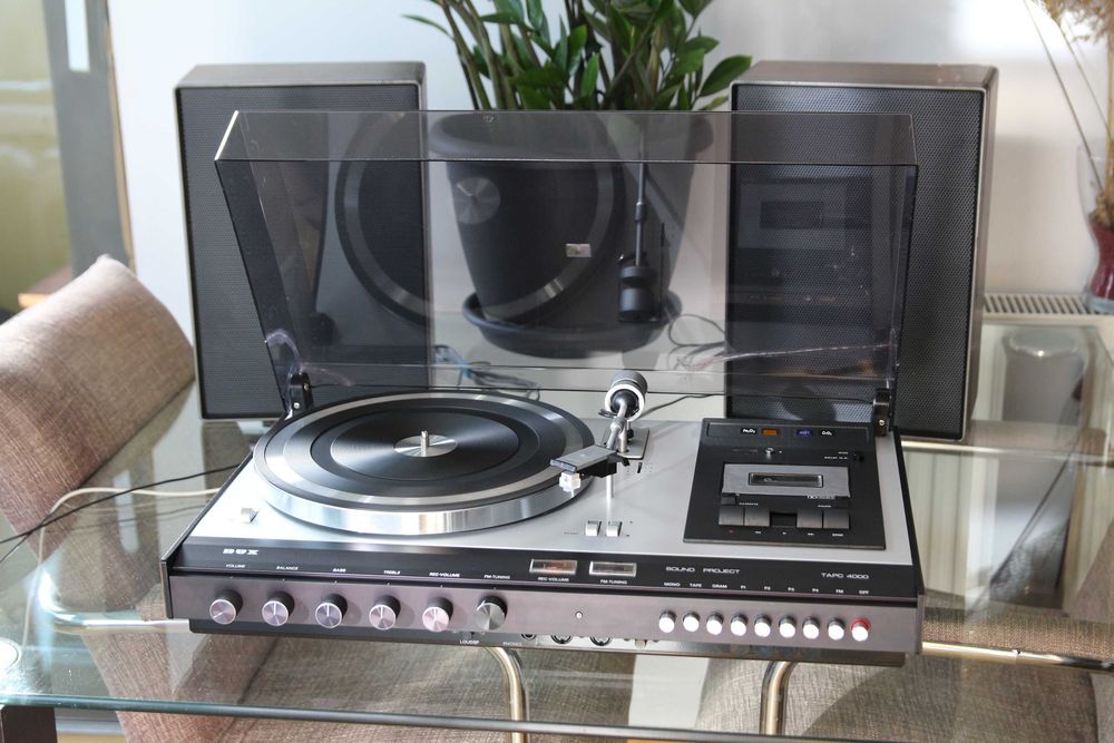 Dux / Philips 22RH937 cu pick-up GC008, casetofon N2510 si boxe