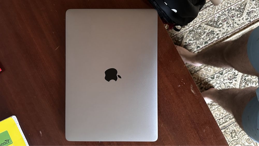 Macbook pro M1 512