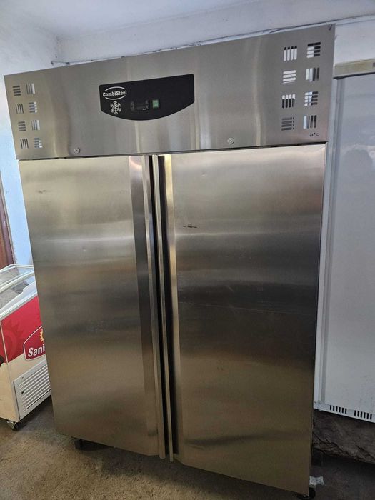 Frigidere si congelatoare profesionale simple si duble diferite tipuri