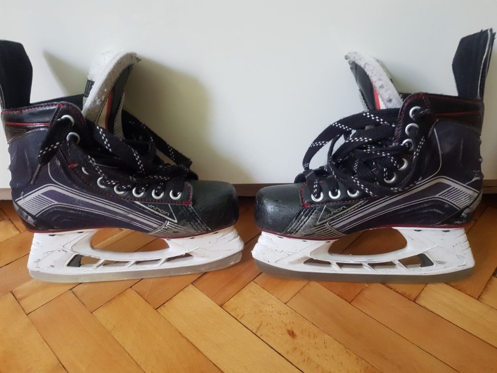 Хокейни кънки BAUER VAPOR X500