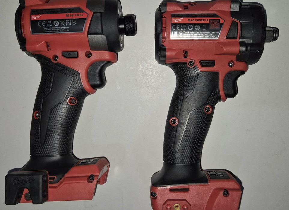 Milwaukee impact radio pendular