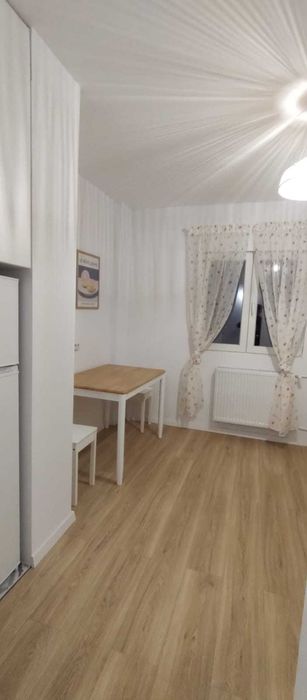 Inchiriez apartament 2 camere, recent renovat, str Fabricii 5