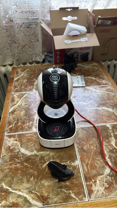 Expresor Dolce Gusto