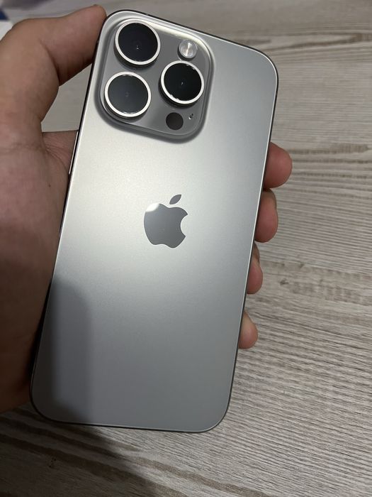 Iphone 15 pro esim