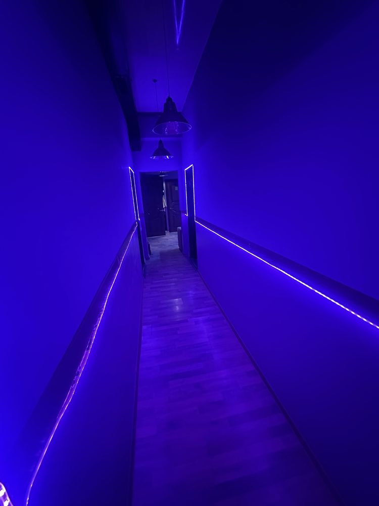Ofis, oquv markaz, sklad , kompyuterxona, playstationga mos 90 kvadrat