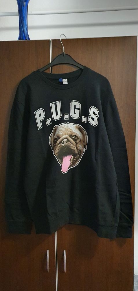 Bluza H&M modelul cu PUG