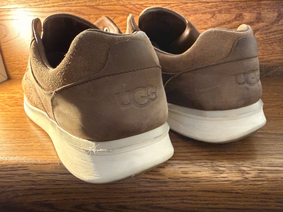 Pantofi Piele Intoarsa UGG