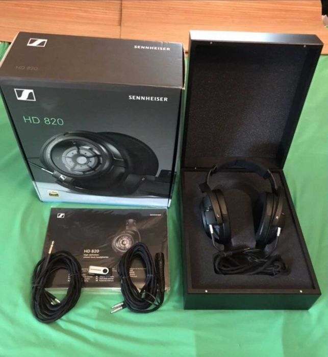 Sennheiser HD820