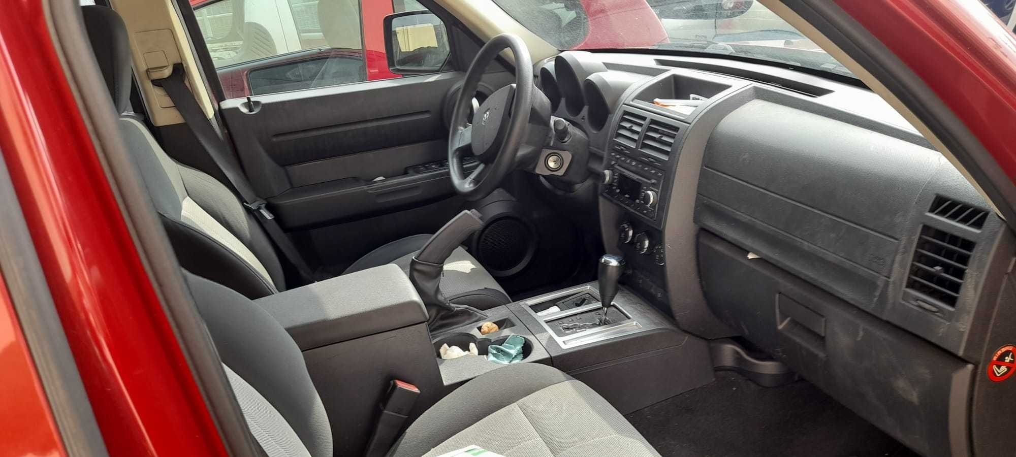 Dodge Nitro 2.8 CRD
Юни 2010, За части!