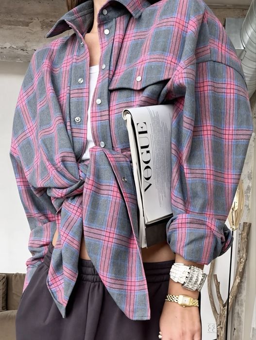 Продам рубашку размер L. Цена:4000