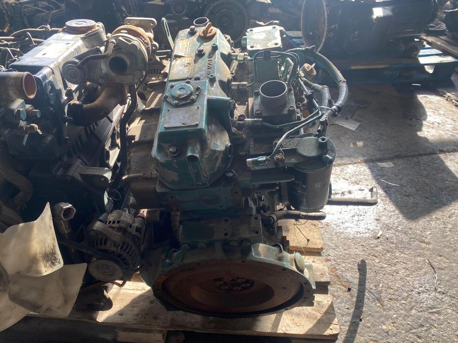 Motor Volvo D3.4 ACAE3EC4U pentru Buldoexcavator Volvo