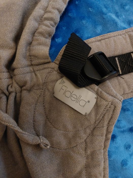Marsupiu ergonomic Fidella
