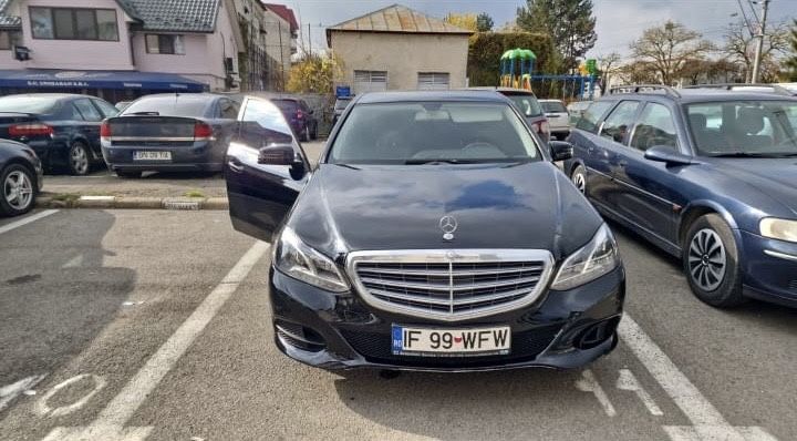 Mercedes benz E class 2.2 CDI