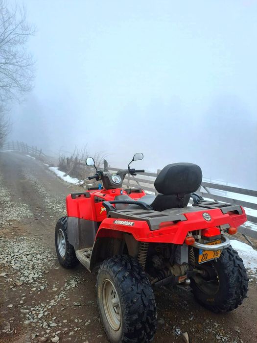 Vând atv can-am 400