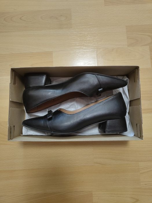 Черно дамкси обувки Scarperia