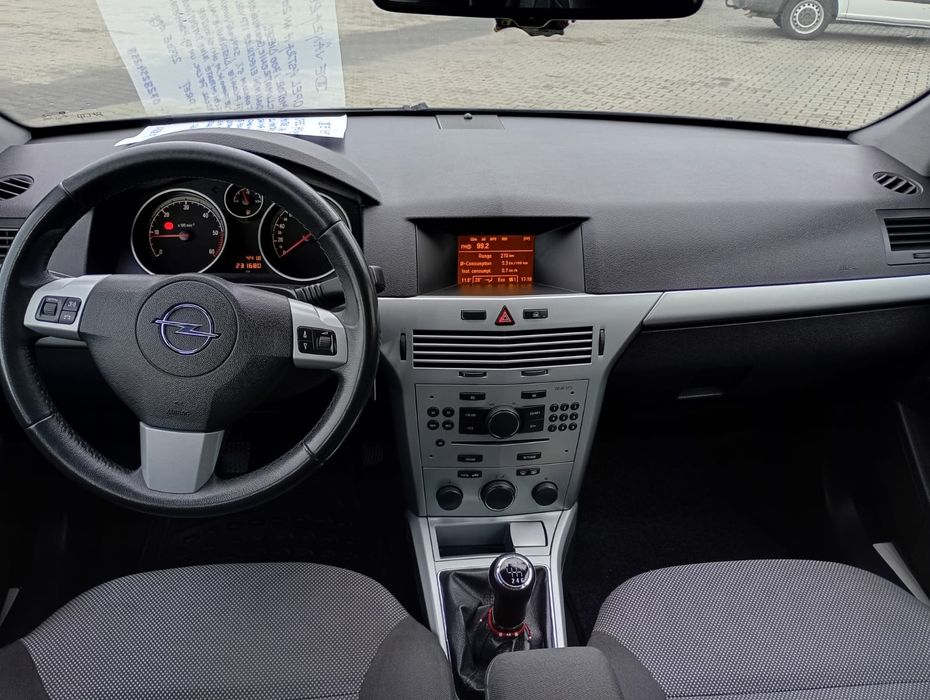 Vând Opel Astra h